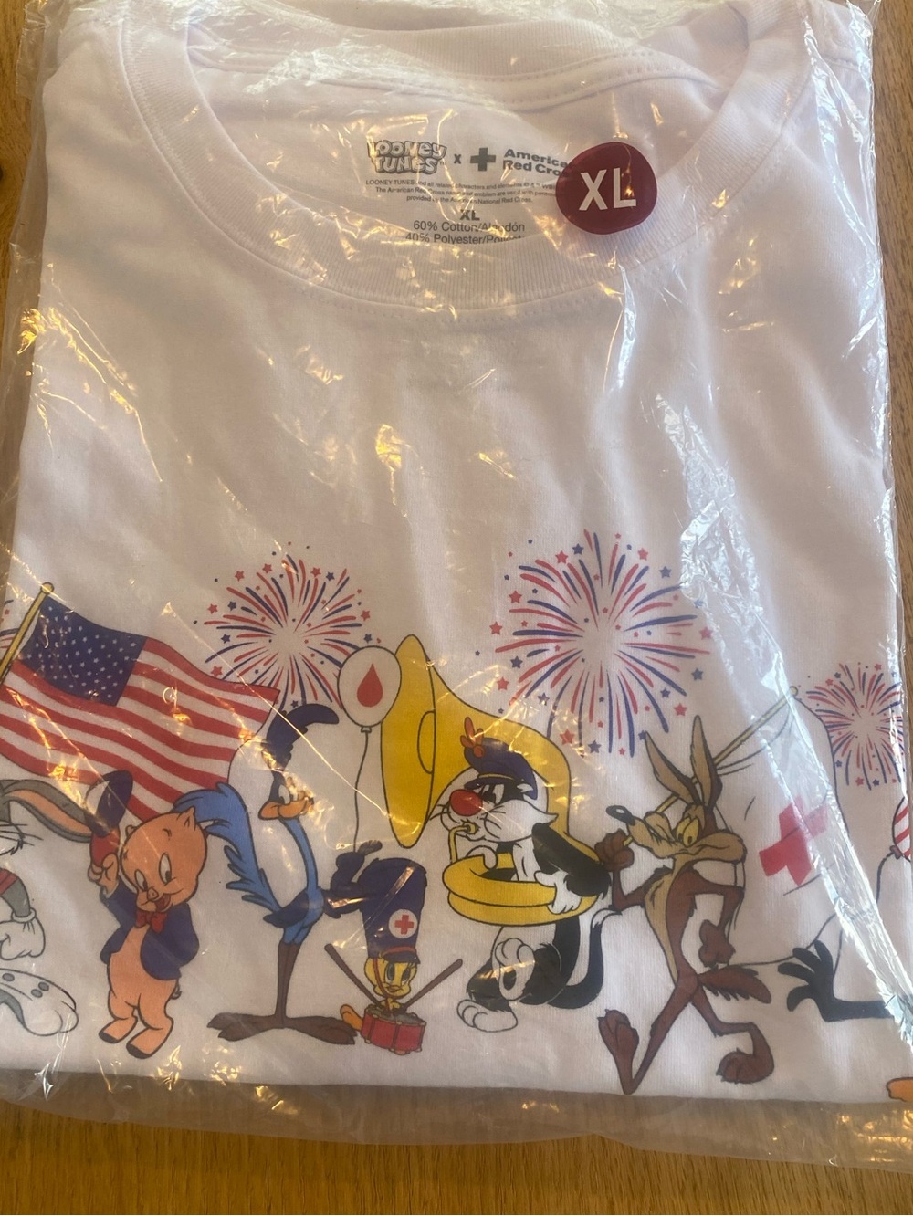 Warner Bros. White Mens/Womens Graphic T-Shirt - Characters American Red Cross X